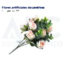 Flores artificiales decorativas